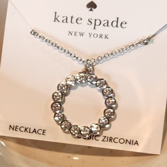 Kate Spade New York Full Circle Mini Pendant Necklace NWT 16" Silver-tone - Picture 3 of 5